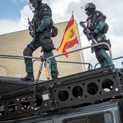 Испанский спецназ использует новую скрытую систему радиосвязи от Motorolla Solutions