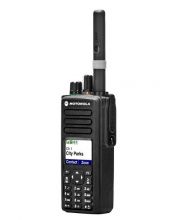 Цифровая полнофункциональная портативная рация DP4800 Motorola